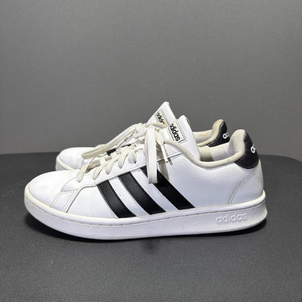 ADIDAS GRAND COURT 2.0 BLACK AND WHITE GENUINE AUTHENTIC VINTAGE SIZE 9.5 SHOES